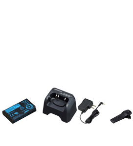 付属品（リチウムイオンバッテリー、充電器、ベルトフック）